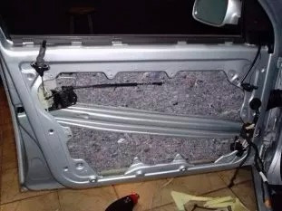 Imagen 6 de 9 de Aislante Antiruido Acustico Termico Fieltro Para Auto 4x4