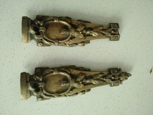 2 Piezas De Bronce Antigua 18 X 5 Cms