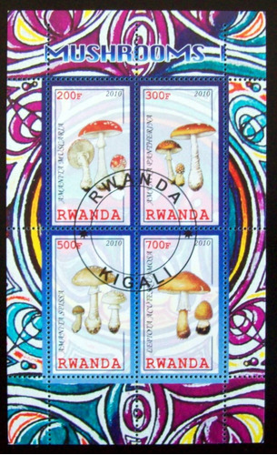 Rwanda, Tema Hongos Bloque 4 Sellos 2010 Usado L5706