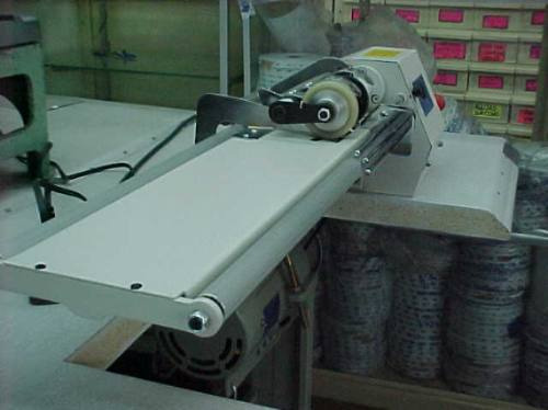 Imagen 3 de 4 de Maquina Cortadora De Bies Con Motor Doble Cuchilla