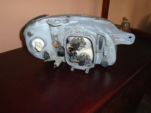 Vendo Lampara Delantera Izquierda Hyundai Sonata, Año 2000