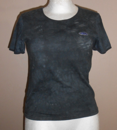 Rosty Playera Negra Con Gris Tipo Batik Talla Chica