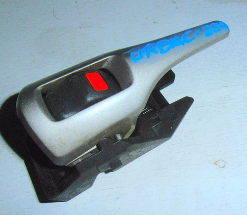 Manilla Int Trasera Izquierda Toyota Urban Cruiser 2010-2014