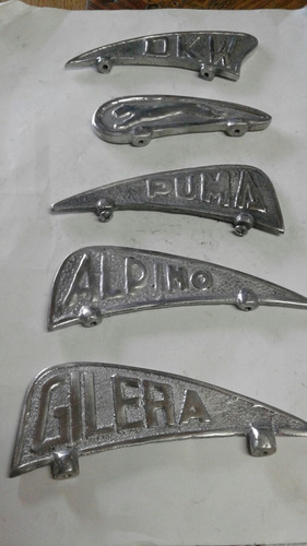 Insignia Cresta Guardabarro Motos Antiguas