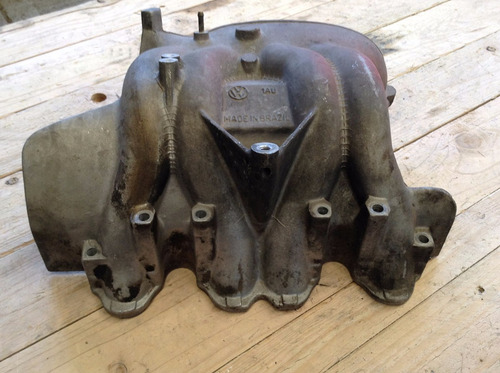 Multiple De Admision De Vw Pointer Pick Up Mod: 00-04 (Usado)
