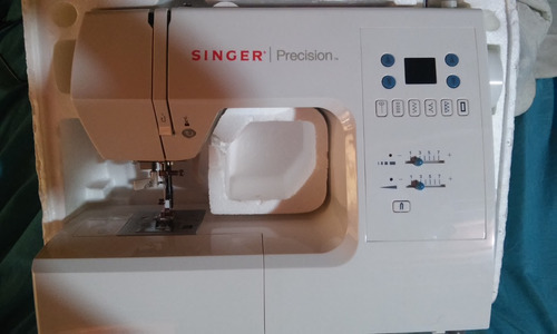 Maquina De Coset Singer Precision7444