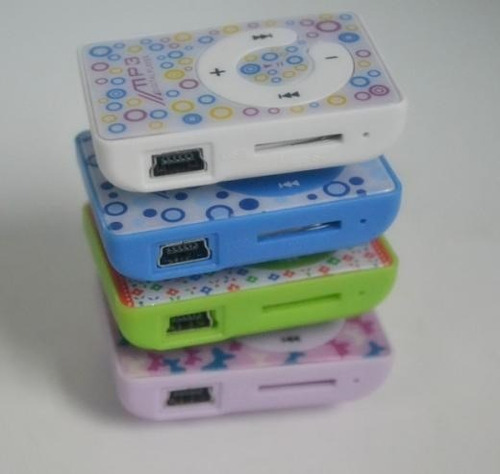 Imagen 2 de 6 de Mp3 Miniclip En 5 Colores,cable De Carga ,audifonos 20 Soles