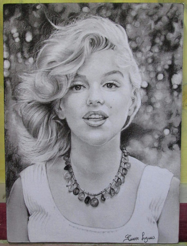 Hermoso Retrato Realista De Marilyn Monroe Hecho A Lapiz