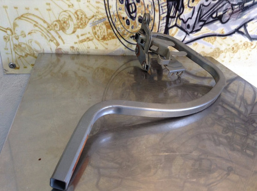 Bisagra De Cajuela Derecha Original Cavalier Mod 00-04