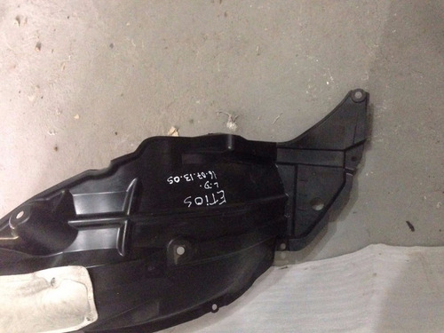 Para Barro Toyota Etios Direito