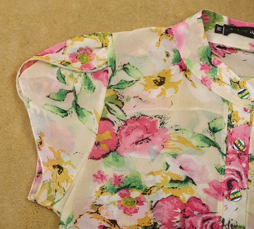 Blusa De Gasa Floral Talla S Nueva Importada En Stock