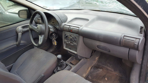 Imagem 5 de 8 de Sucata Gm Corsa 1998 (somente Peças)