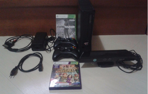 Xbox360 4gb C/ Kinect + 2 Controles S/fio+ 2 Jogos Originais