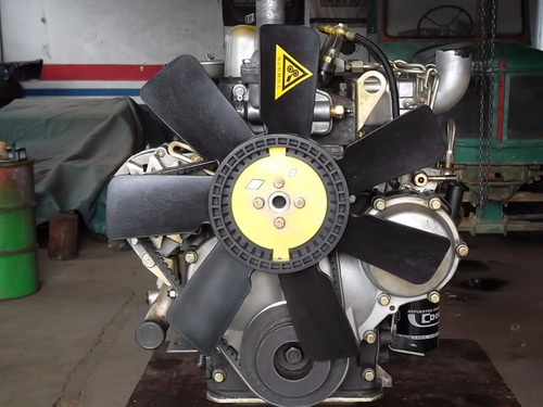 Imagen 4 de 16 de Motor Nuevo De Pala Michigan R45c - Otras Marcas