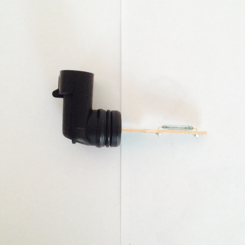 Imagen 4 de 6 de Sensor De Nivel De Refrigerante Iveco Scudato