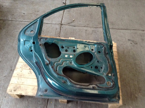 Puerta Trasera Izquierda Ford Contour 96-97 Original