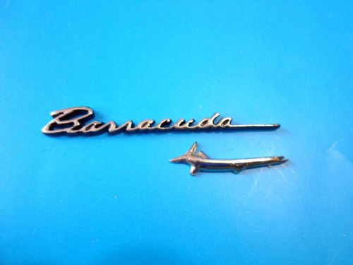 Emblema Barracuda Para Tablero Plymouth Clasico