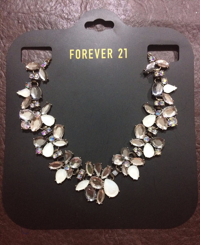 Forever 21 Collar Colgante Strass Piedras Gemas Flores