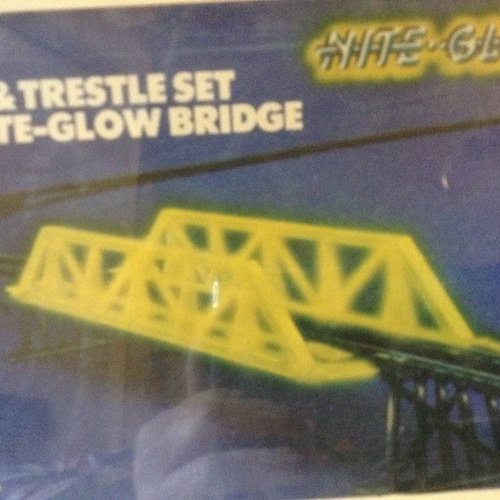Vintage. Tyco. #866. Bridge And Trestle . With Nite-glow (Usado)