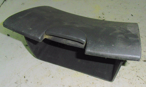 Tapa De Guantera Toyota Yaris Sedan/sport Año 2000-2006