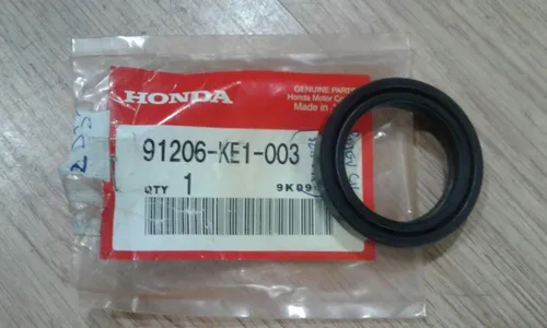 Reten Cigueñal Der Honda Nsr 125 32x44x8 91206-ke1-003 Orig.