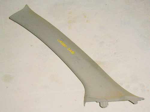 Moldura Pilar Delan Izquierda Toyota Urban Cruiser 2010-2014