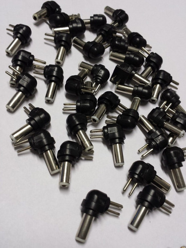 Conector Ponta Plug Fonte Carregador Universal Pino Branco