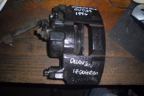 Vendo Caliper Delantero Izquierdo De Oldmobile Cutlas 1996