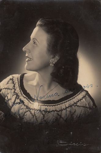 España Zarzuela Foto Soprano Josefina Puigsech Autografiada