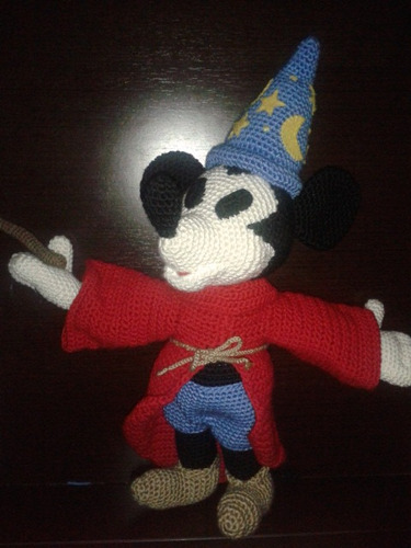 Muñeco Mickey Mouse Fantasia Crochet Artesanal Amigurumi
