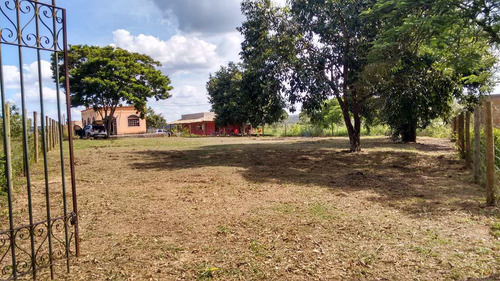 Imagem 12 de 14 de Troco - Cachoeira Do Choro Sitio 1800m² Casa 2qts Curvelo-mg