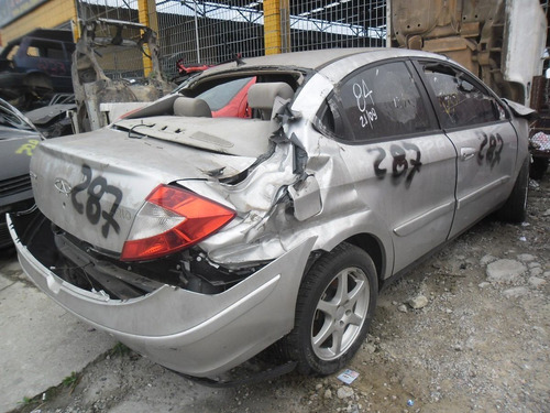 Sucata Chery Cielo 1.6 16v 2011 Motor Lataria Cambio