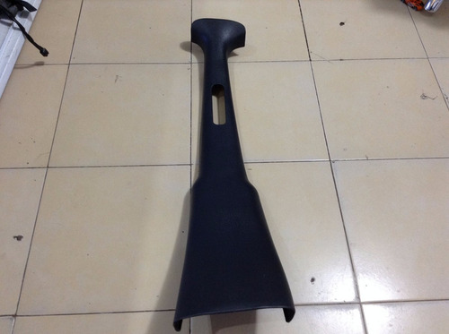 Moldura Vista Poste Central Izquierdo Cavalier 00-04 Oem