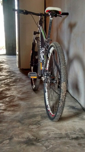 Bike Aro 29 ,quadro Monaco E Peças Shimano