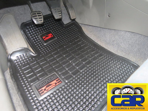Imagen 3 de 7 de Alfombra Fiat Fiorino 96 Vapren 2 Piezas