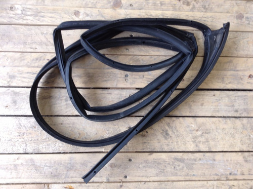 Hule De Puerta Trasera Derecha Honda Accord 03-07 Oem