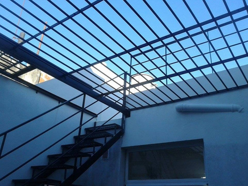 Imagen 6 de 6 de Herreria Herrero Rejas Puertas Malla Sima Portones Escaleras