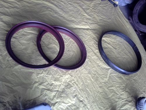 Imagem 4 de 4 de Anel Roda Ferro Aço Aro 20 Pneu Caminhão Mb Gm Ford Vw Dodge