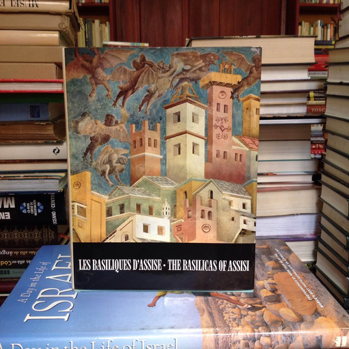 Museos: The Basilicas Of Assisi. Dino Formaggio.en Italiano.
