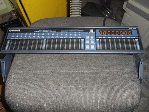 Yamaha Mb1000 Peak Meter Bridge Para Dm1000 (804a)