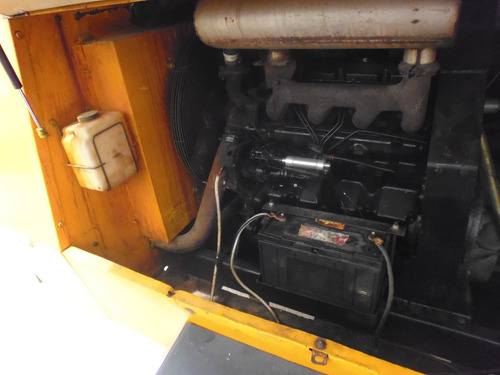 Imagen 4 de 13 de Compresor De Aire Atlas Copco Xas90 185cfm Precio Neto