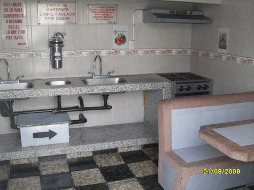 Imagen 5 de 7 de Cuartos Amueblados Economicos.
