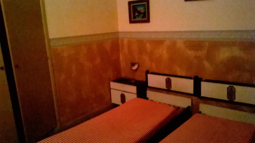 Imagen 4 de 14 de Vendo Casa Lote Propio A Una Cuadra Del Mar Pleno Centro.