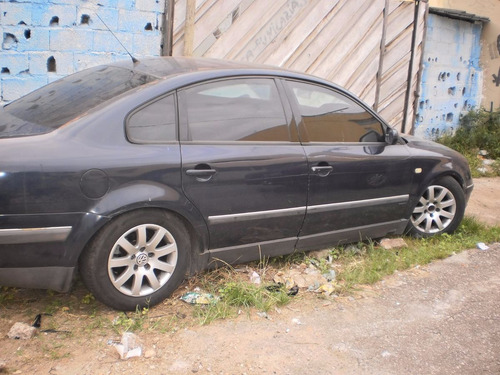 Passat Sedan 1.8 Turbo Sucata Para Peças