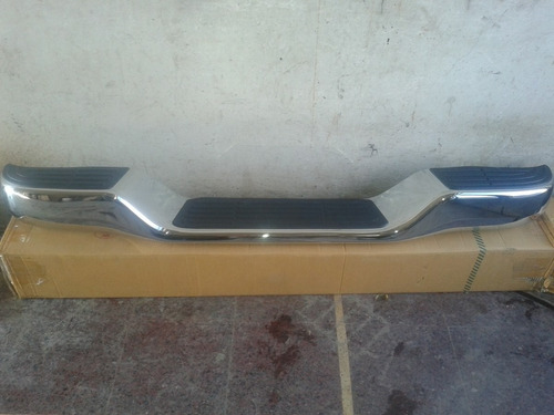 Paragolpes Trasero P/hilux 2001/+ Cromado C/baj Y Sopor