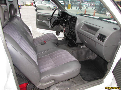 Chevrolet Luv