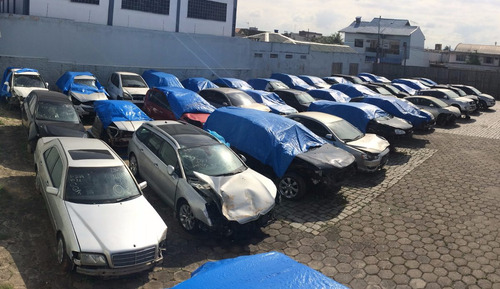 Sucata Volkswagem Jetta 2.5 2010 - Retirada De Peças
