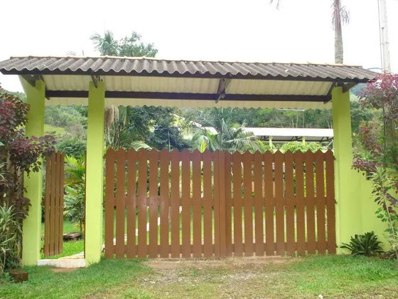 Aluga-se Chácara Em Santa Isabel