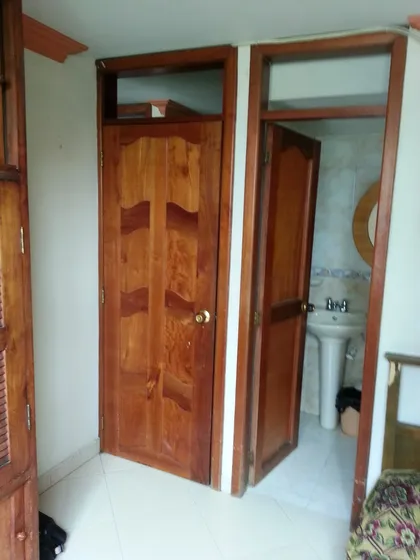 Arriendo De Habitaciones Centro De Medellin-col