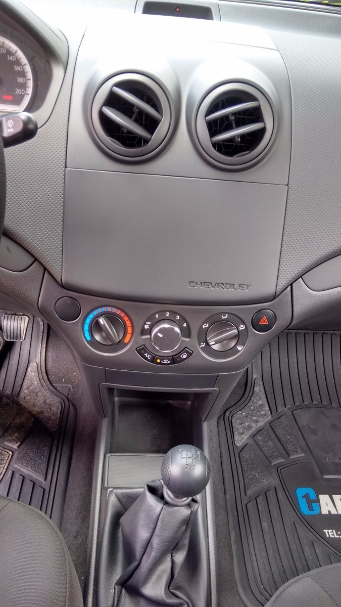 Antena Amplificada Interior Fm 20db Am 35db Chevrolet Aveo